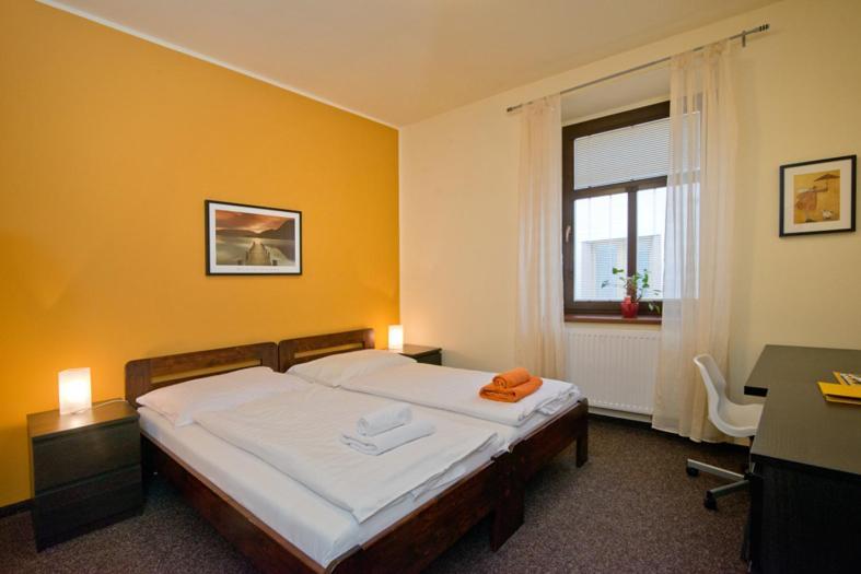 Hotel U Zlateho Byka Pisek  Room photo